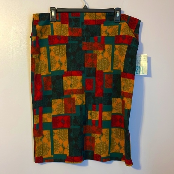 Lularoe Cassie Patchwork Yellow Red Green Design Skirt size 2XL - Picture 1 of 13